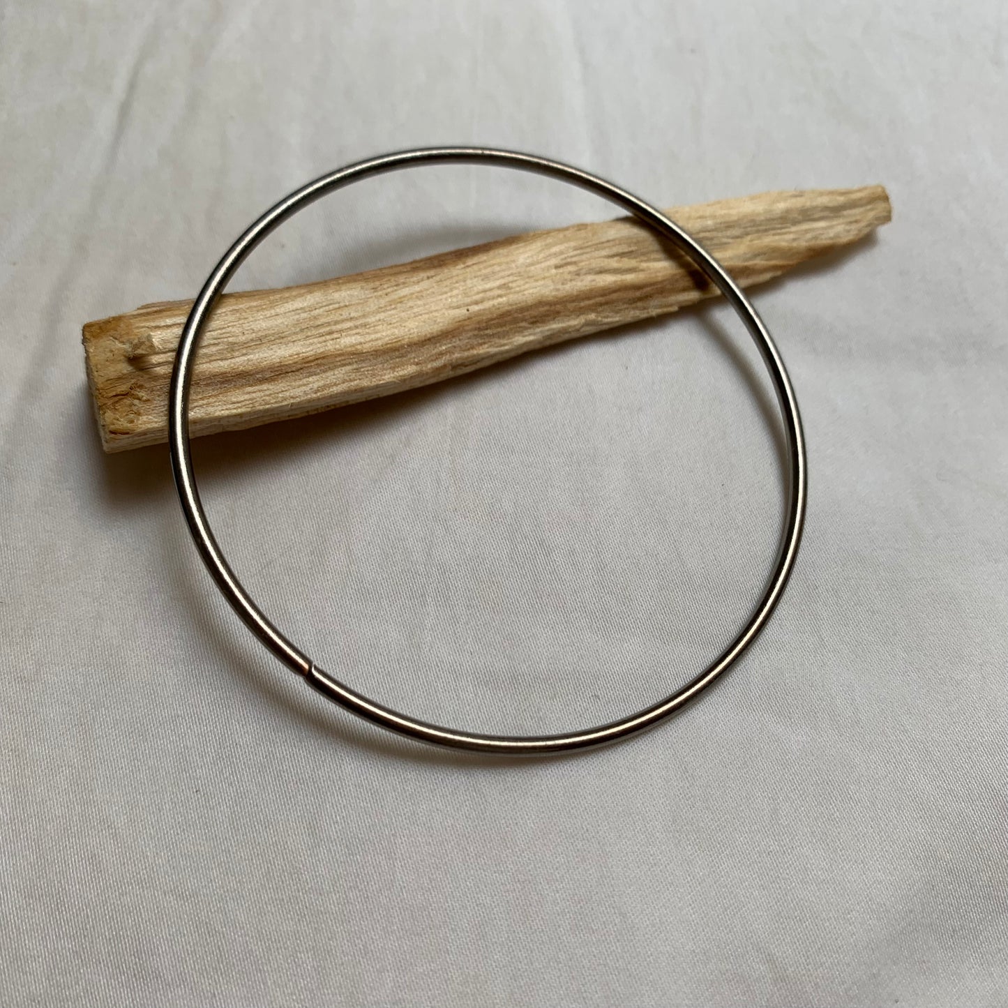 Endless Hoop Thin Bracelets